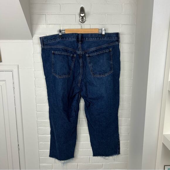 Old Navy High Rise Slouchy Straight Button Fly Distressed Jeans Size 20 - Picture 10 of 10